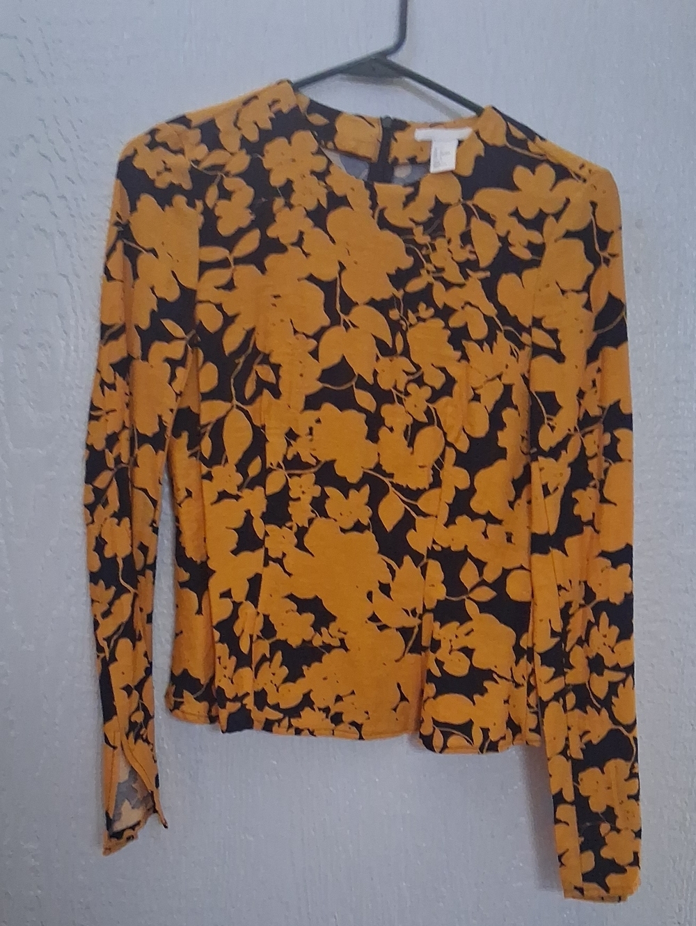 H&M Long-Sleeve Floral Crewneck Top - Mustard on Navy